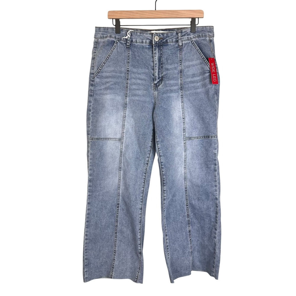 New Max Premium Wide Leg Jeans Womens 14 Blue Light Wash Raw Hem Relaxed Fit